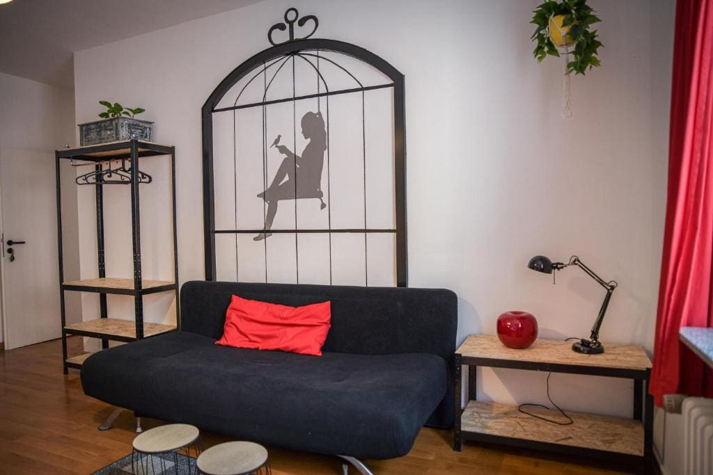 One-Bedroom Apartment room - Image 3