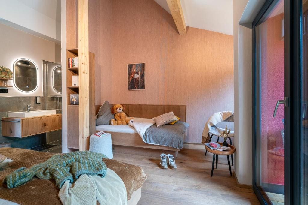 Triple Room with Balcony room - Image 3