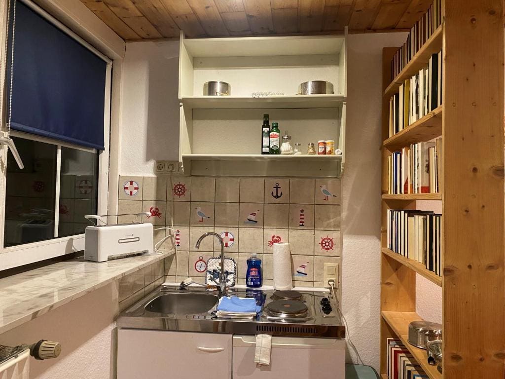 Studio room - Image 1