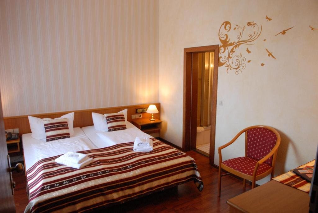 Double Room room - Image 2