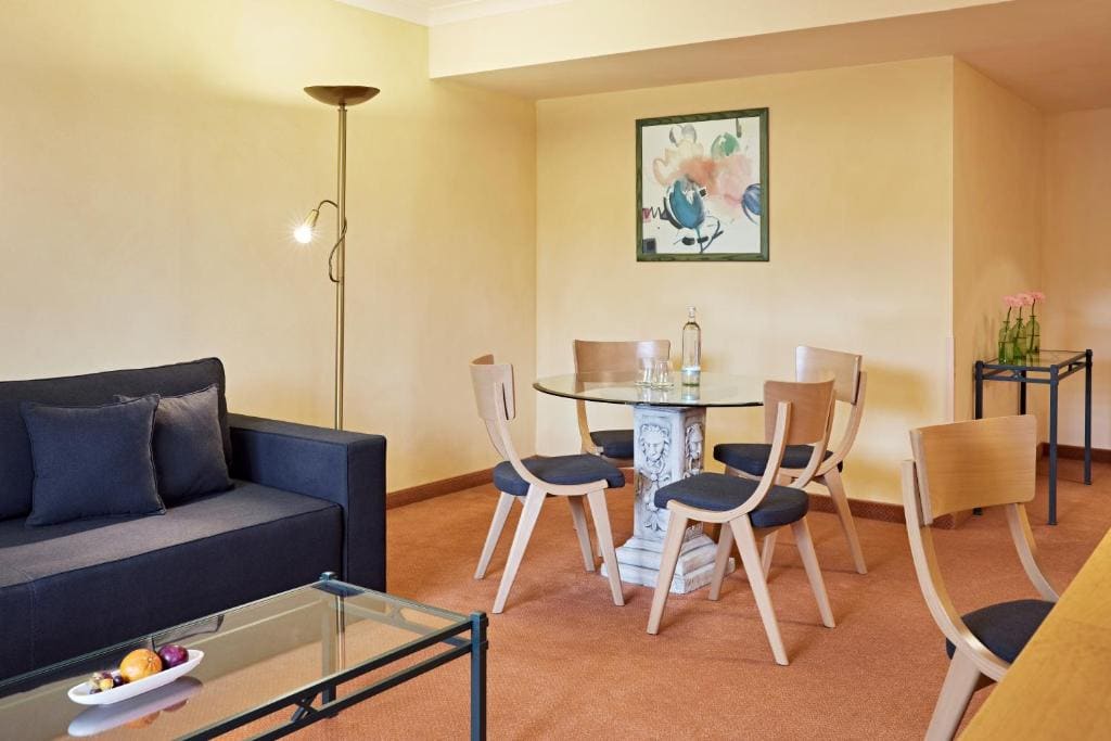 Superior Double Room room - Image 3