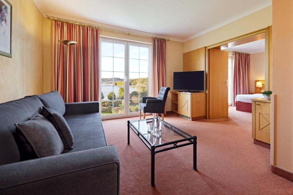 Two-Bedroom Suite with Balcony room - Image 3