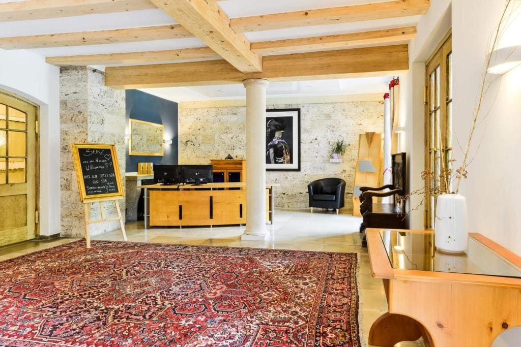 Superior Triple Room room - Image 3