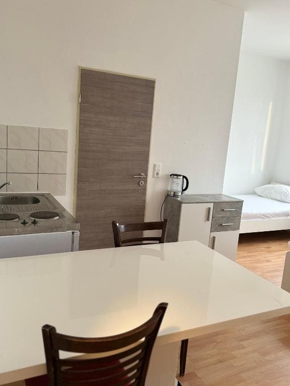 Triple Room with Bathroom room - Image 2