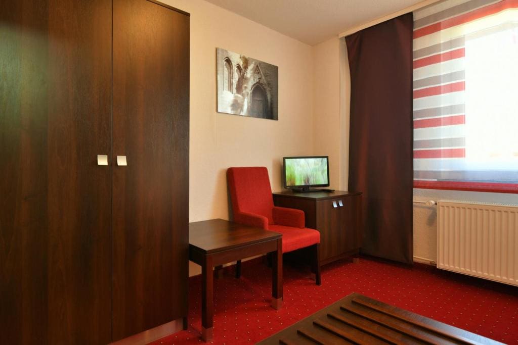 Comfort Single Room room - Image 2