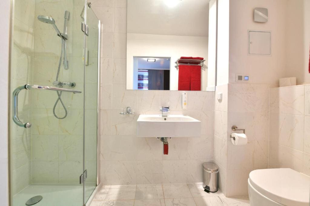 Premium Double Room room - Image 2