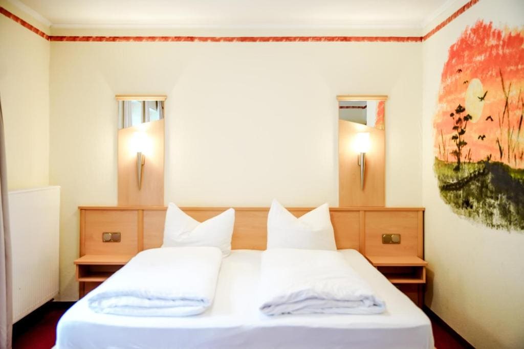 Deluxe Room room - Image 2