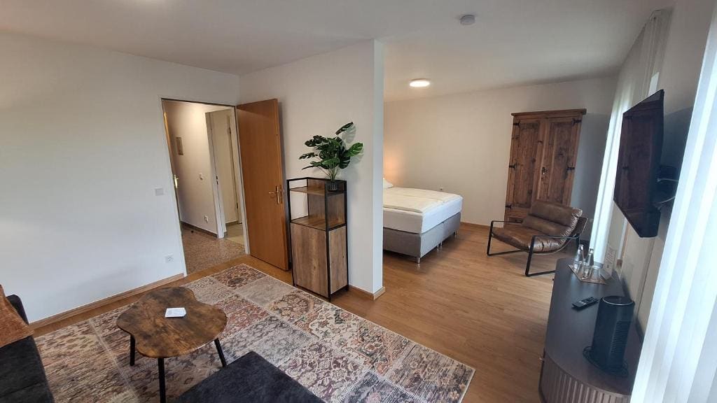 Deluxe Queen Studio room - Image 1