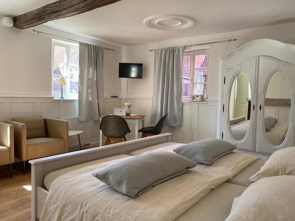 Double Room room - Image 2