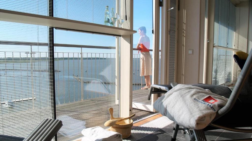 Deluxe Suite room - Image 2