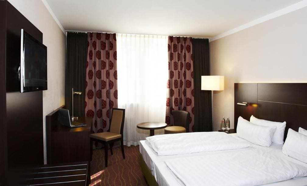 Twin Room room - Image 2