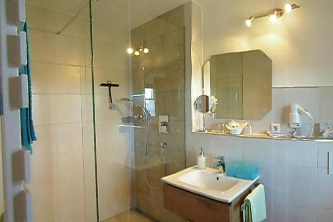Double Room room - Image 2