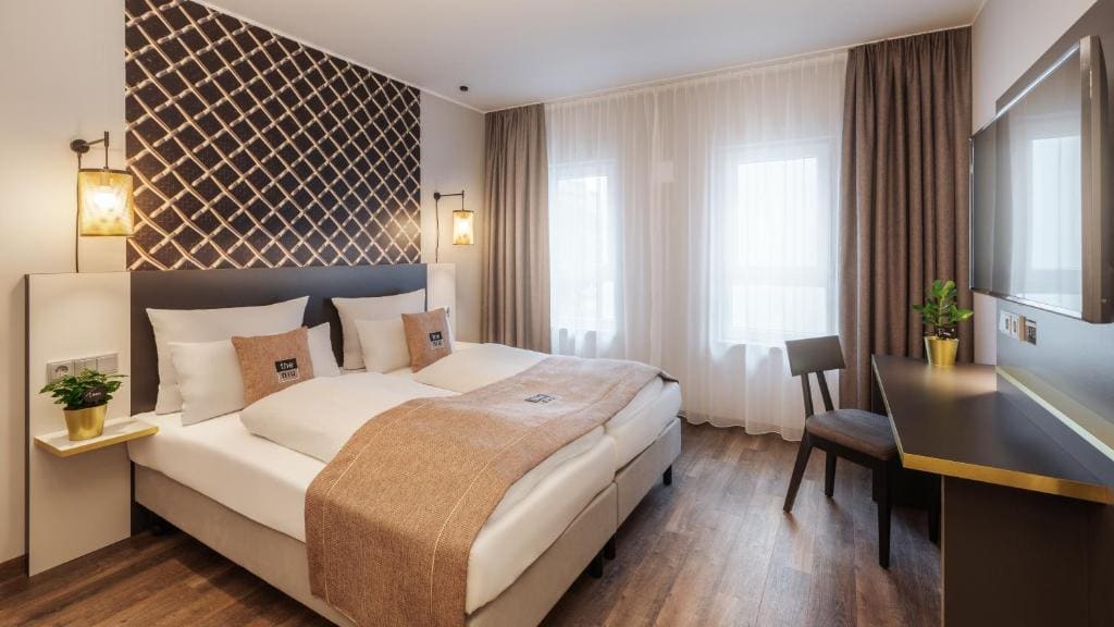 Premium Queen Room with Kitchenette room - Image 1