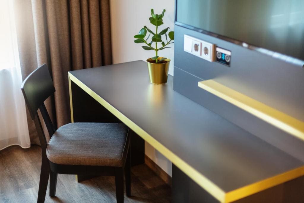 Premium Queen Room with Kitchenette room - Image 2