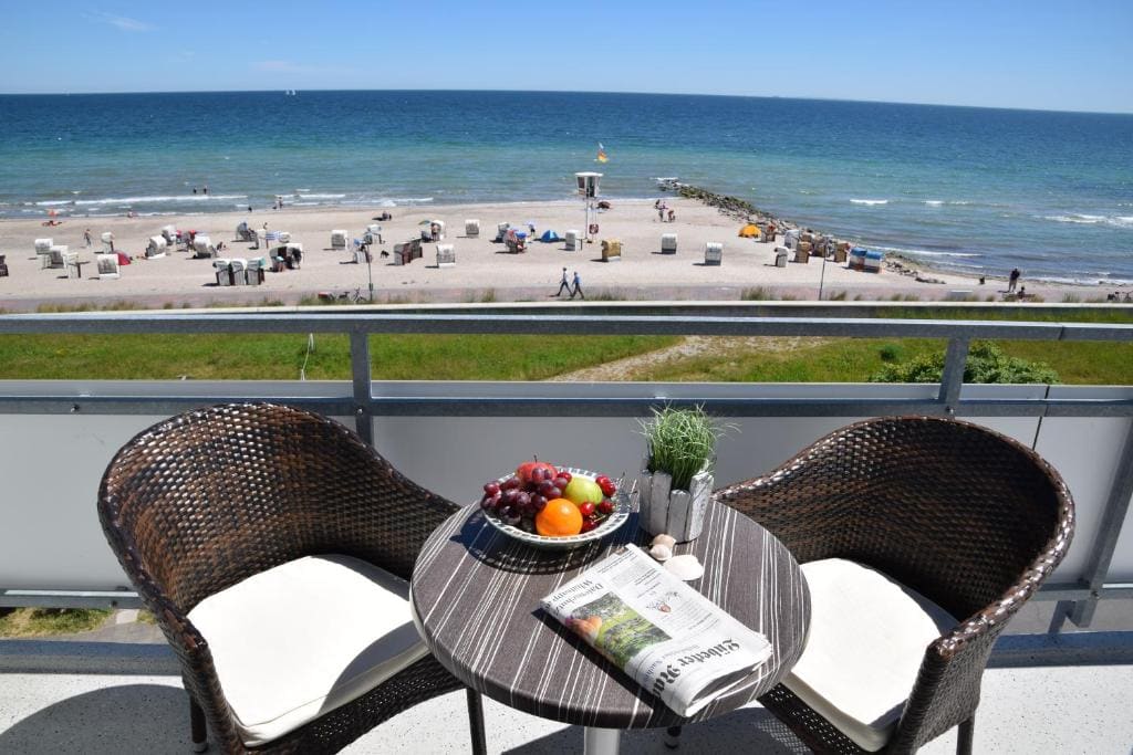 Double Room with Sea View room - Image 3