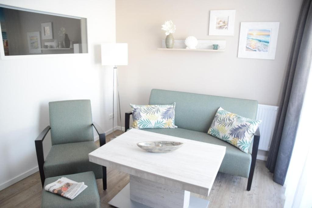 Family Room with Balcony room - Image 1