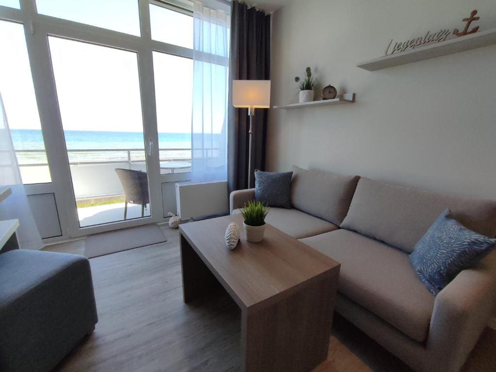Family Room with Sea View room - Image 2