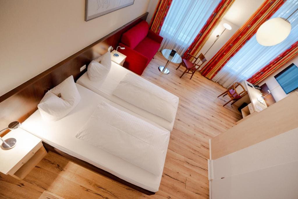 Deluxe Double Room room - Image 2