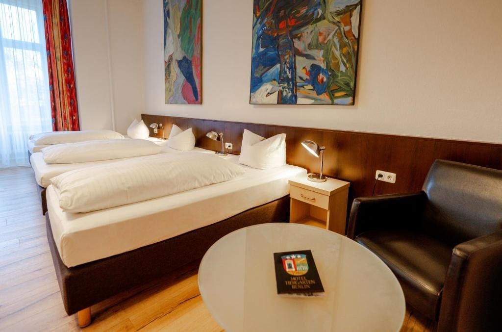 Quadruple Room room - Image 3