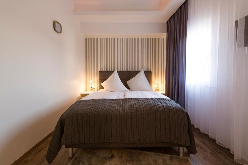 Standard Double Room room - Image 2