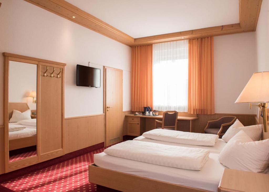 Double or Twin Room room - Image 1