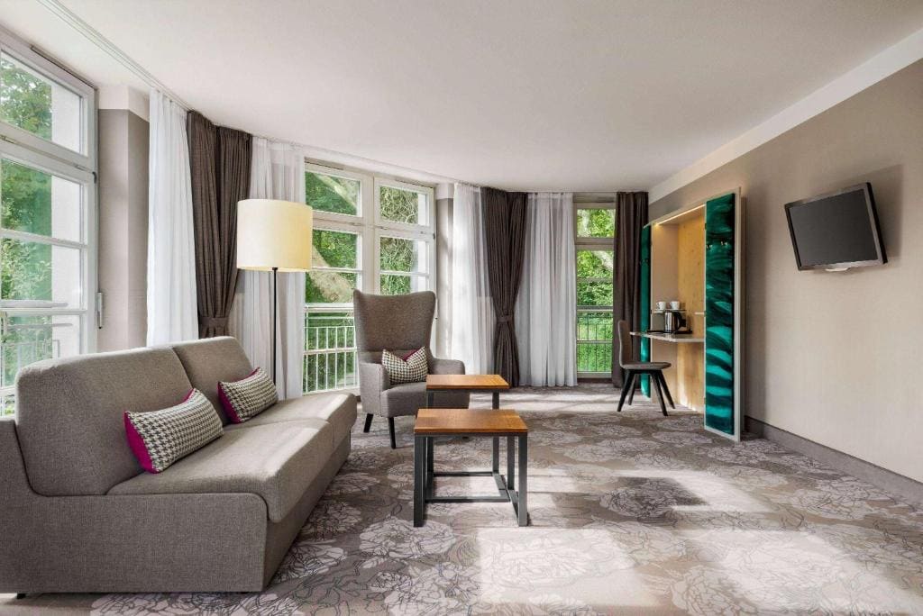 Suite room - Image 3