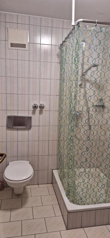 Double Room with Balcony room - Image 1