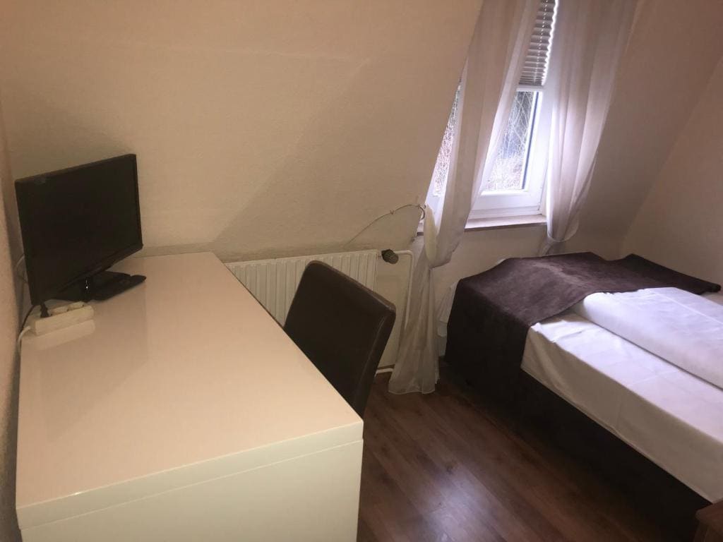 Superior Single Room room - Image 1