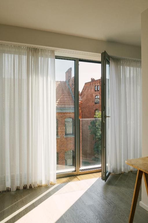Suite room - Image 2