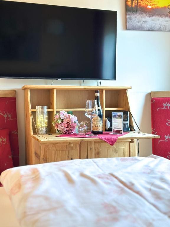 Comfort Triple Room room - Image 2
