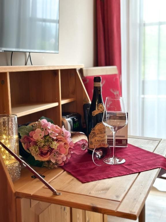 Large Double Room room - Image 2