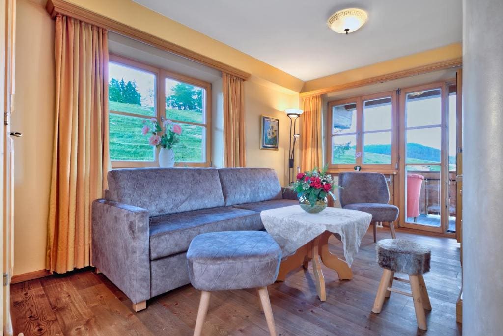 Suite with Balcony room - Image 2