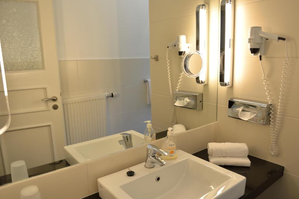 Apartment (4 pax) room - Image 3