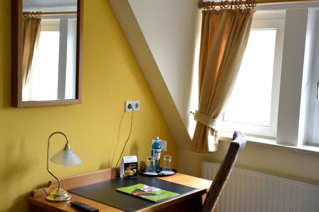 Standard Single Room room - Image 3