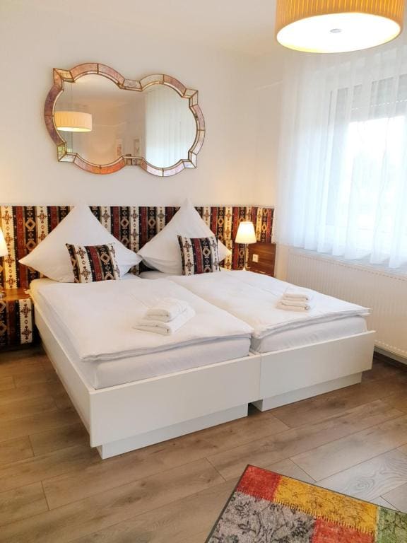 Familienzimmer mit und ohne Klimaanlage (Check-In max. 20h/08:00p.m.) room - Image 1