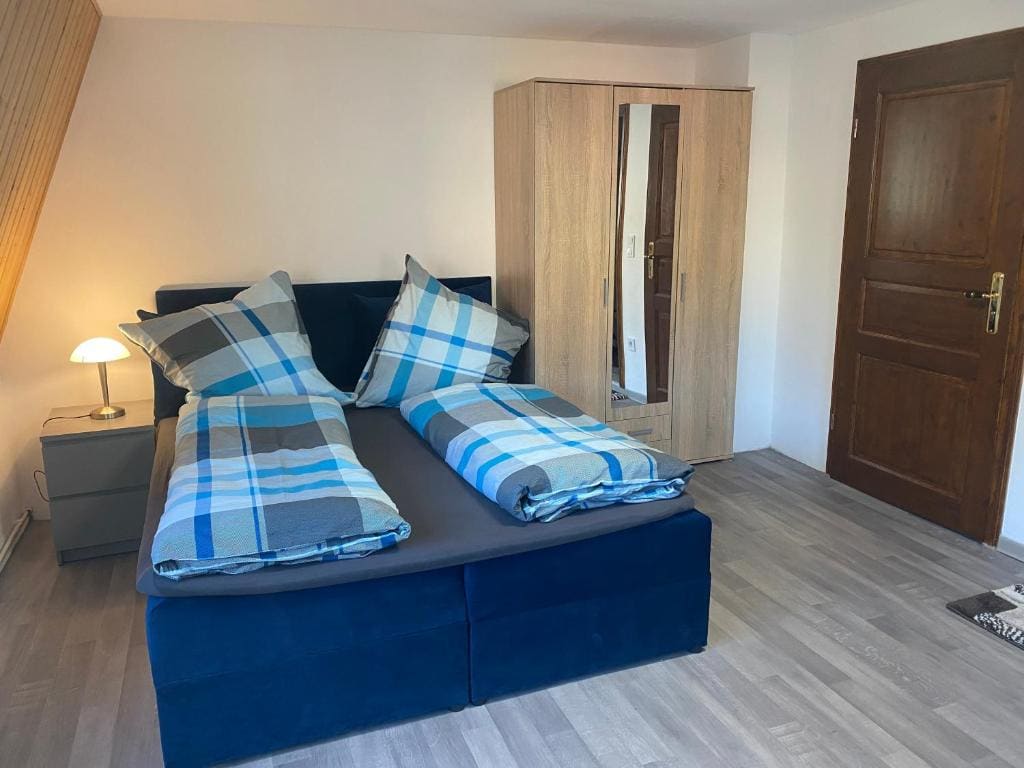 Double Room with Private Bathroom room - Image 2