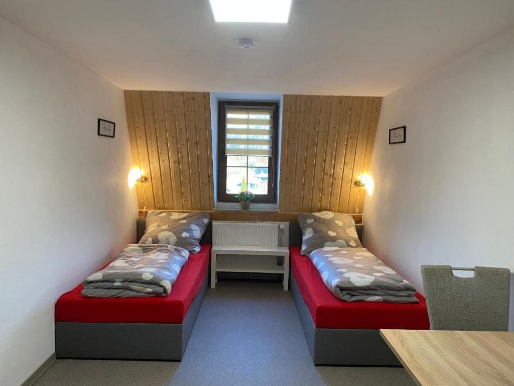 Twin Room room - Image 1