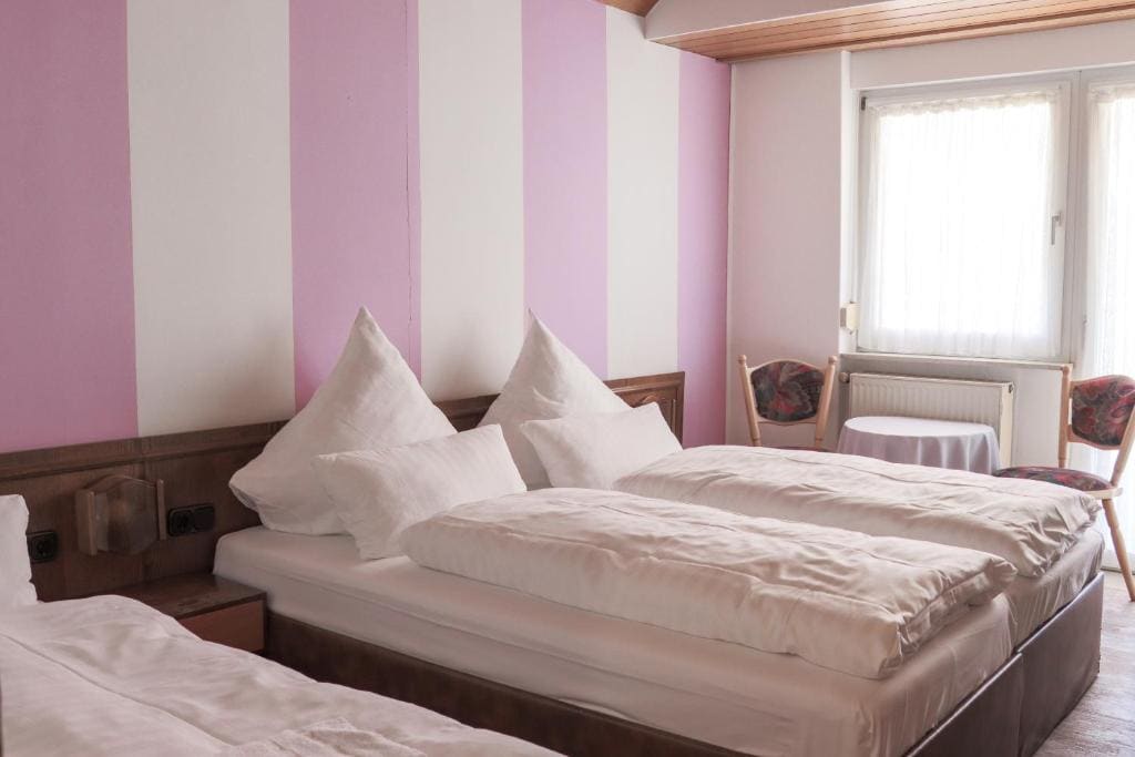Triple Room with Private Bathroom room - Image 1