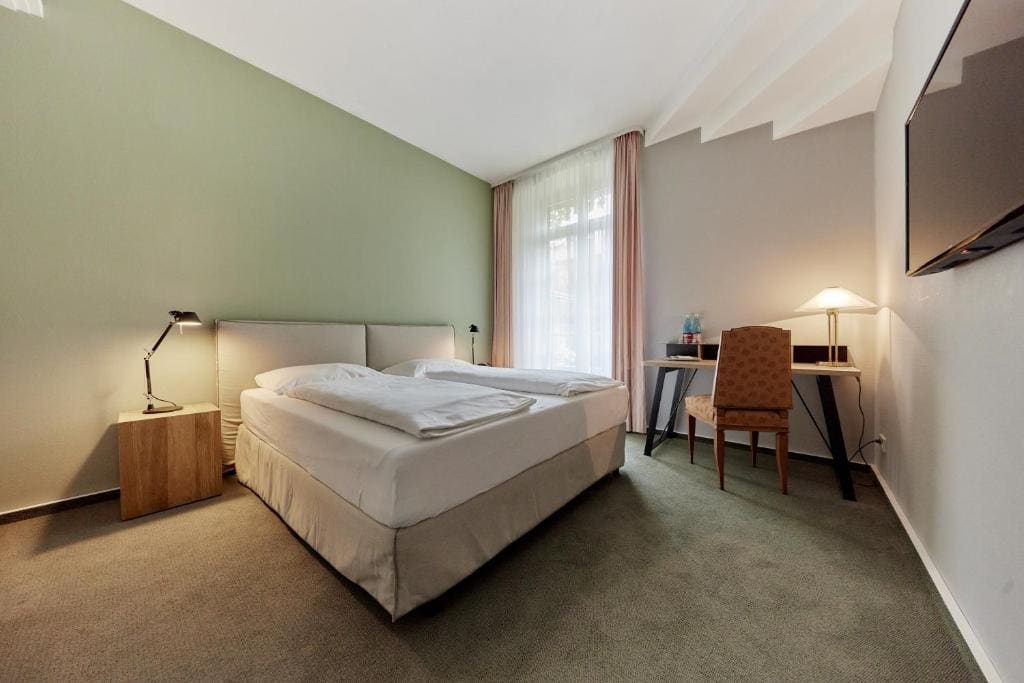 Standard Double Room room - Image 2