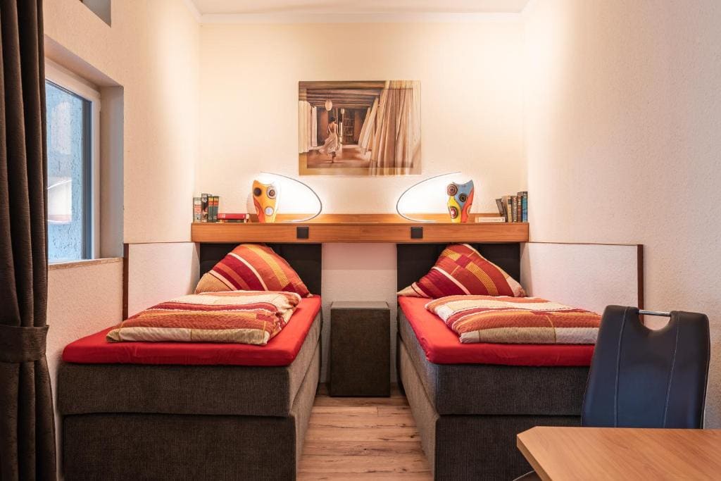 Twin Room room - Image 3