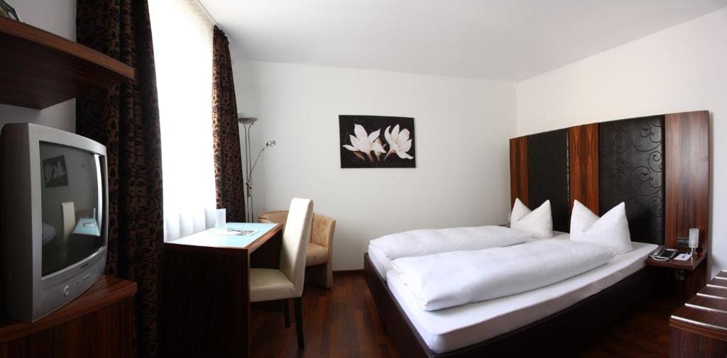 Comfort Double Room room - Image 2