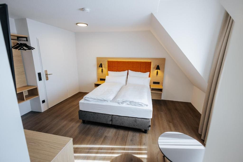 Superior Queen Room room - Image 1