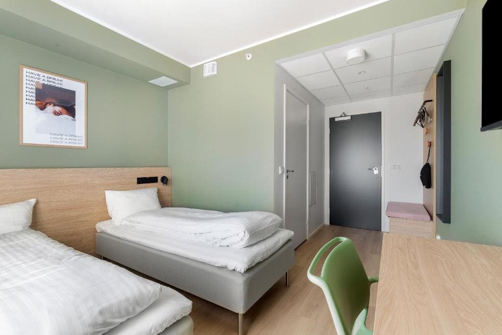 Economy Twin Room - Non-Smoking room - Image 3
