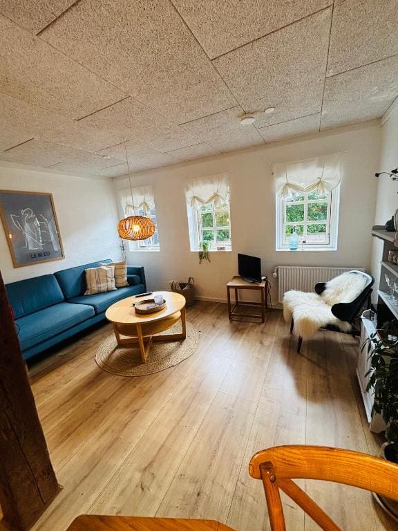 Apartment room - Image 3