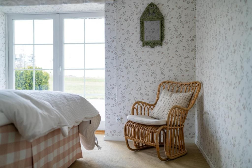 Deluxe Double Room with Balcony and Sea View room - Image 2