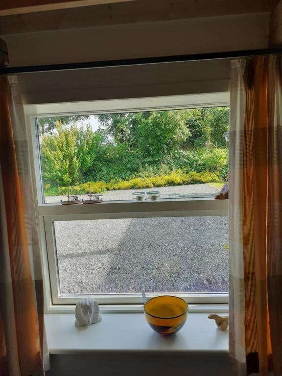 Double Room with Shared Bathroom room - Image 1