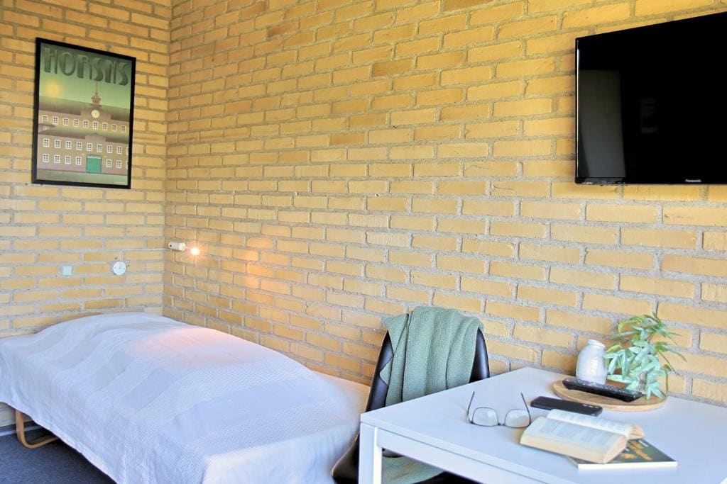 Standard Twin Room room - Image 3