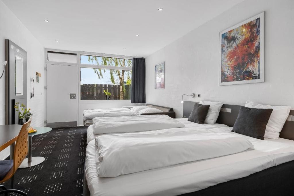 Double or Twin Room room - Image 2