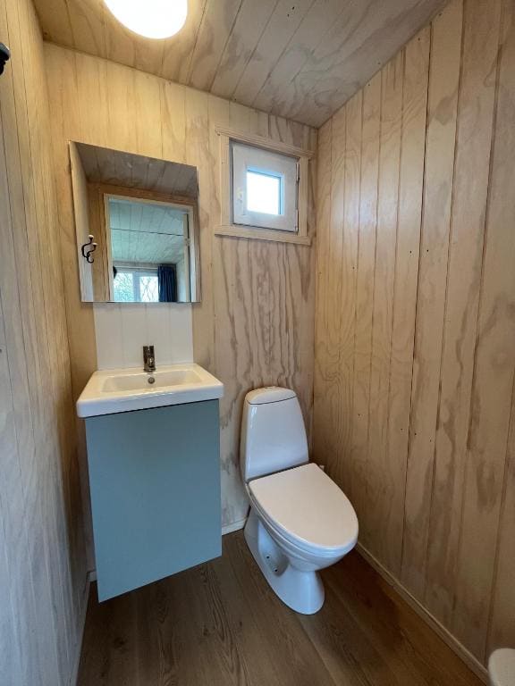 Superior Cottage with Private Toilet room - Image 1