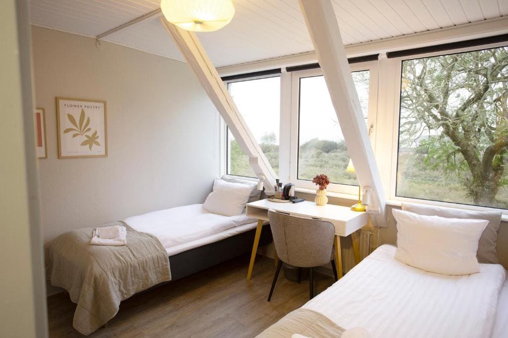 Twin Room room - Image 1